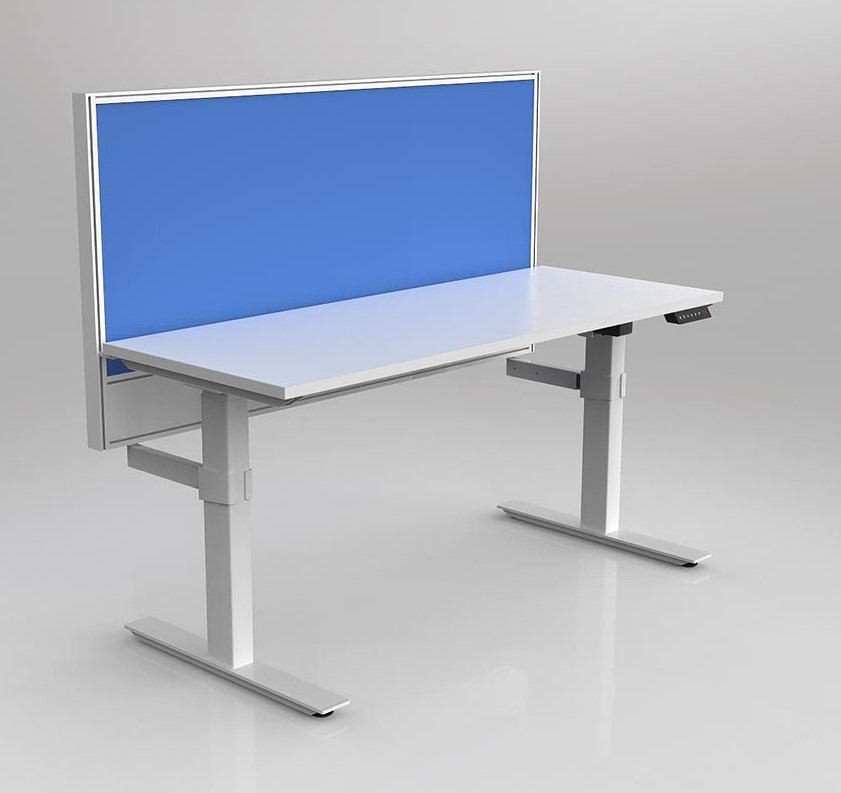 Agile 2C Adj Desk with Studio 50 Ducted Screen