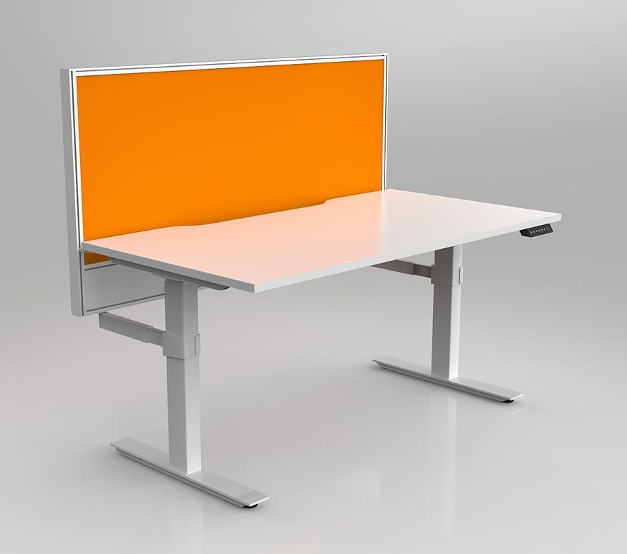 Agile 2C Adj Desk with Studio 50 Ducted Screen