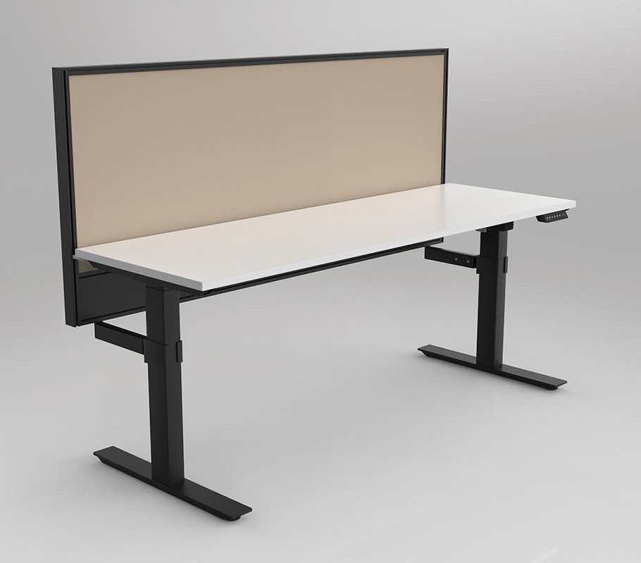 Agile 2C Adj Desk with Studio 50 Ducted Screen