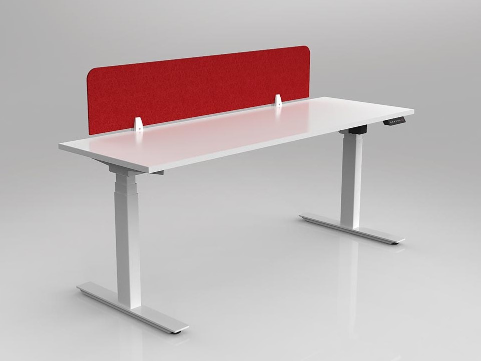 Agile Motion Adj Desk with Acoustic Screen