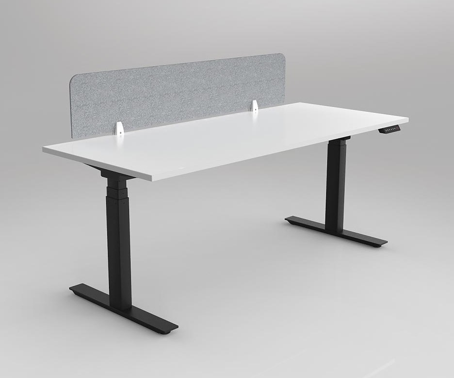 Agile Motion Adj Desk with Acoustic Screen