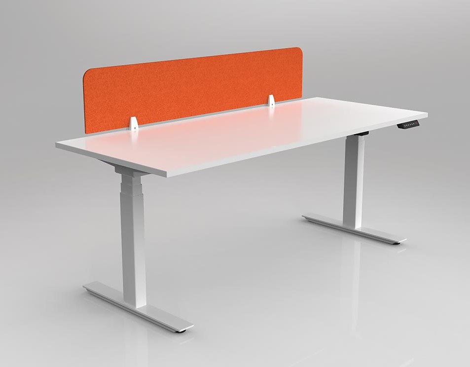 Agile Motion Adj Desk with Acoustic Screen