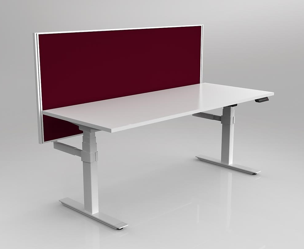 Agile Motion Adj Desk with Studio 50 Screen