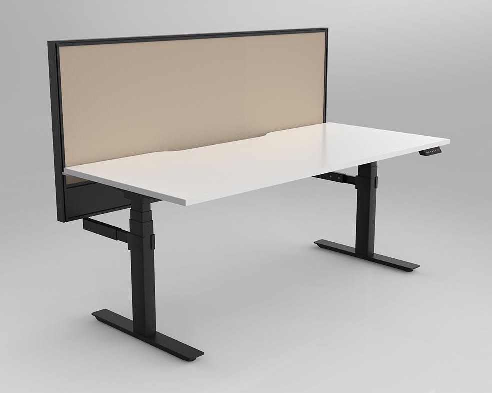 Agile Motion Adj Desk with Studio 50 Ducted Screen